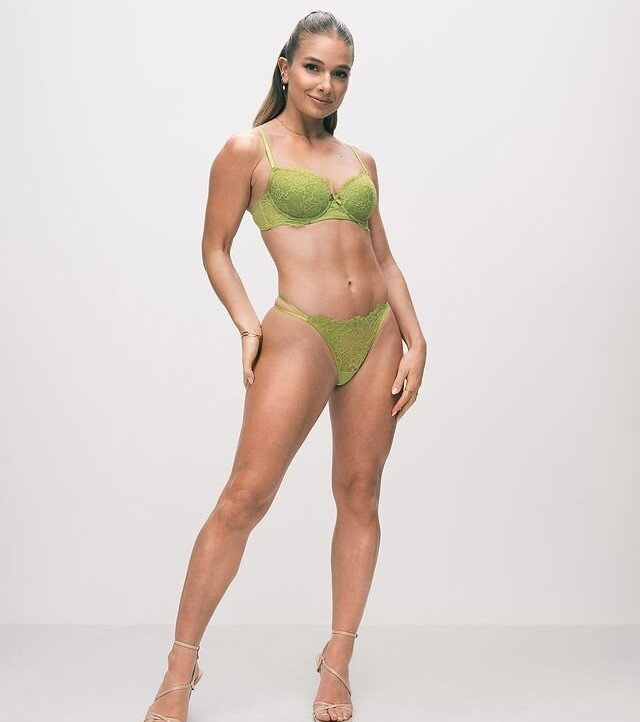 lola-weippert gallery photo #431