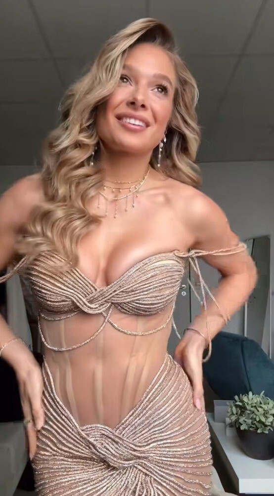 lola-weippert gallery photo #599