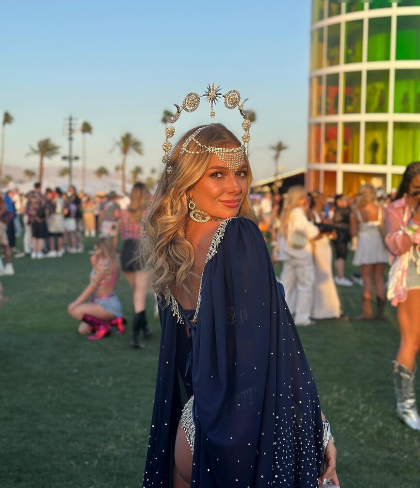 lola-weippert gallery photo #649