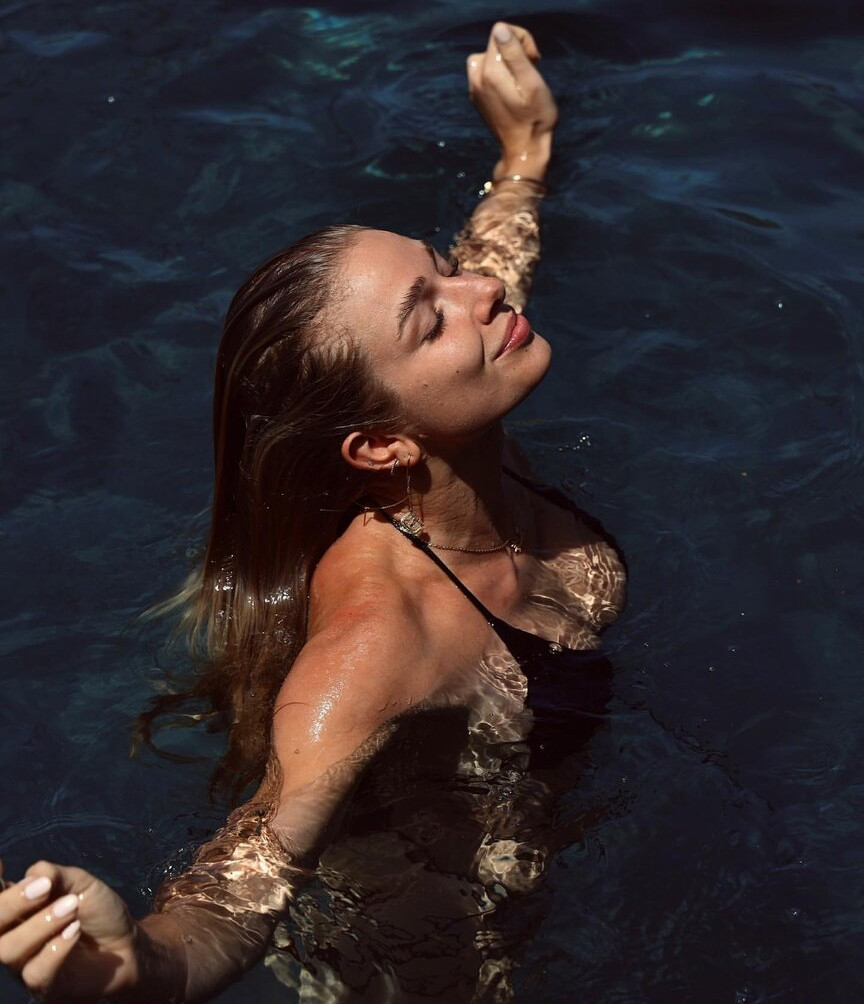 lola-weippert gallery photo #665