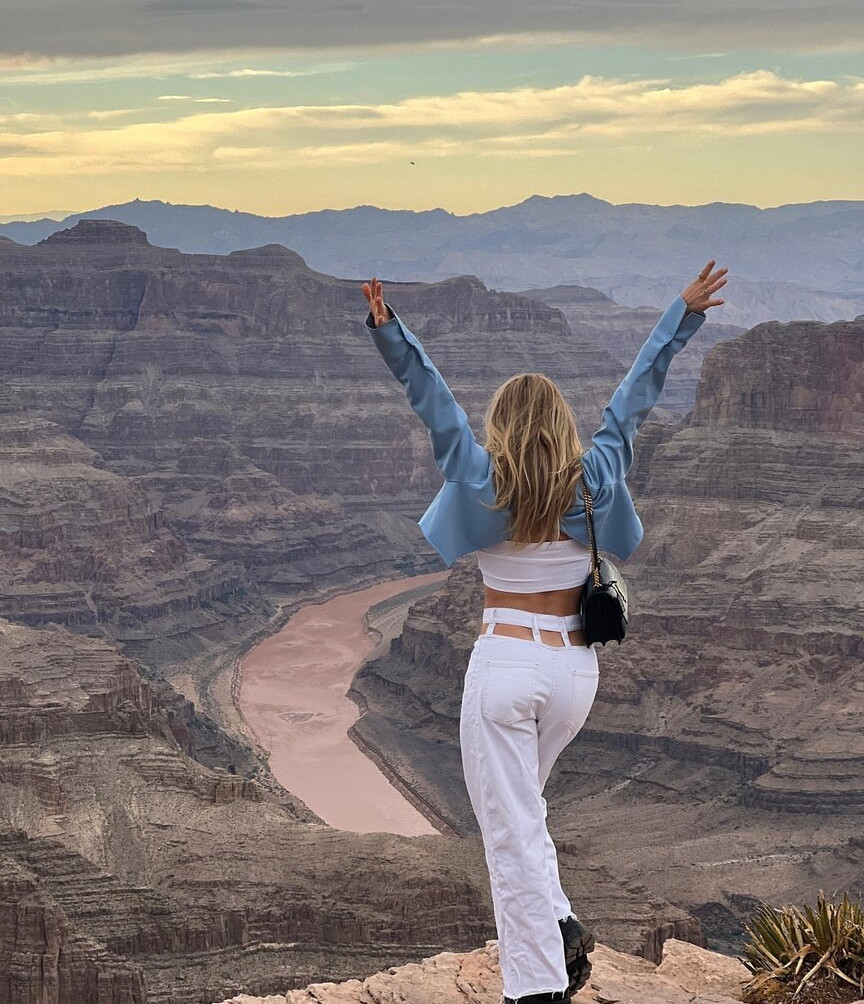 lola-weippert gallery photo #709