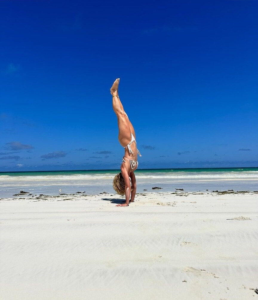 lola-weippert gallery photo #751