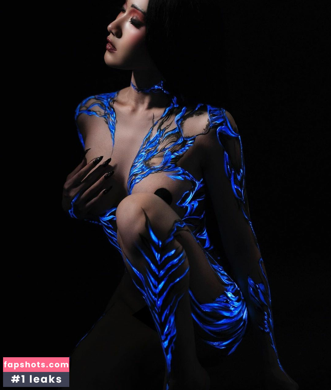 Lola Zieta gallery photo #9