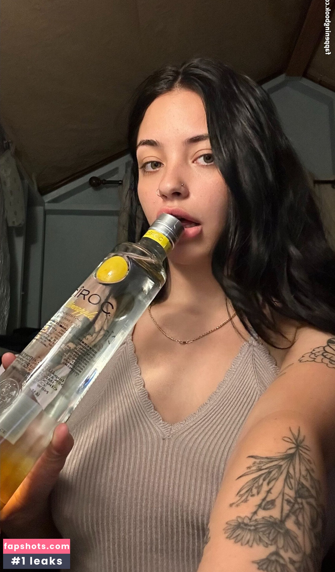 lolalondon gallery photo #3