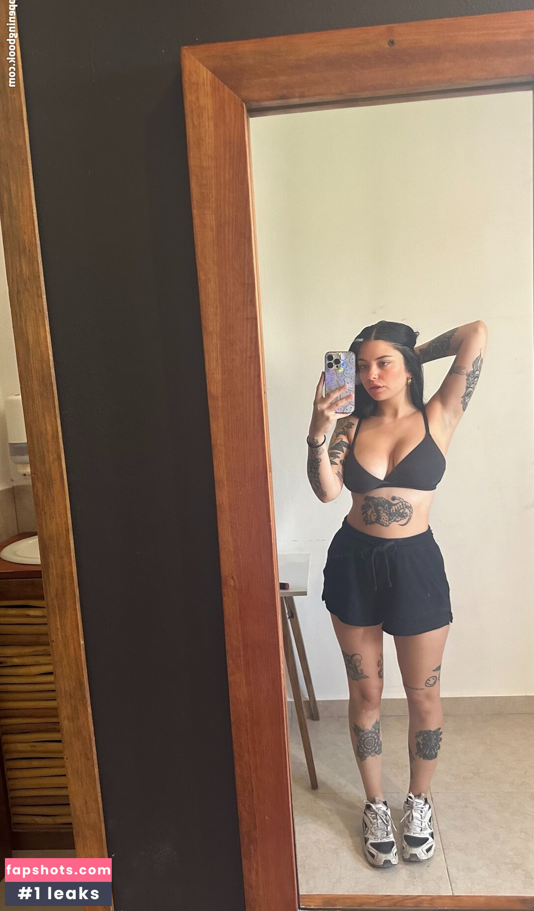 lolalondon gallery photo #8