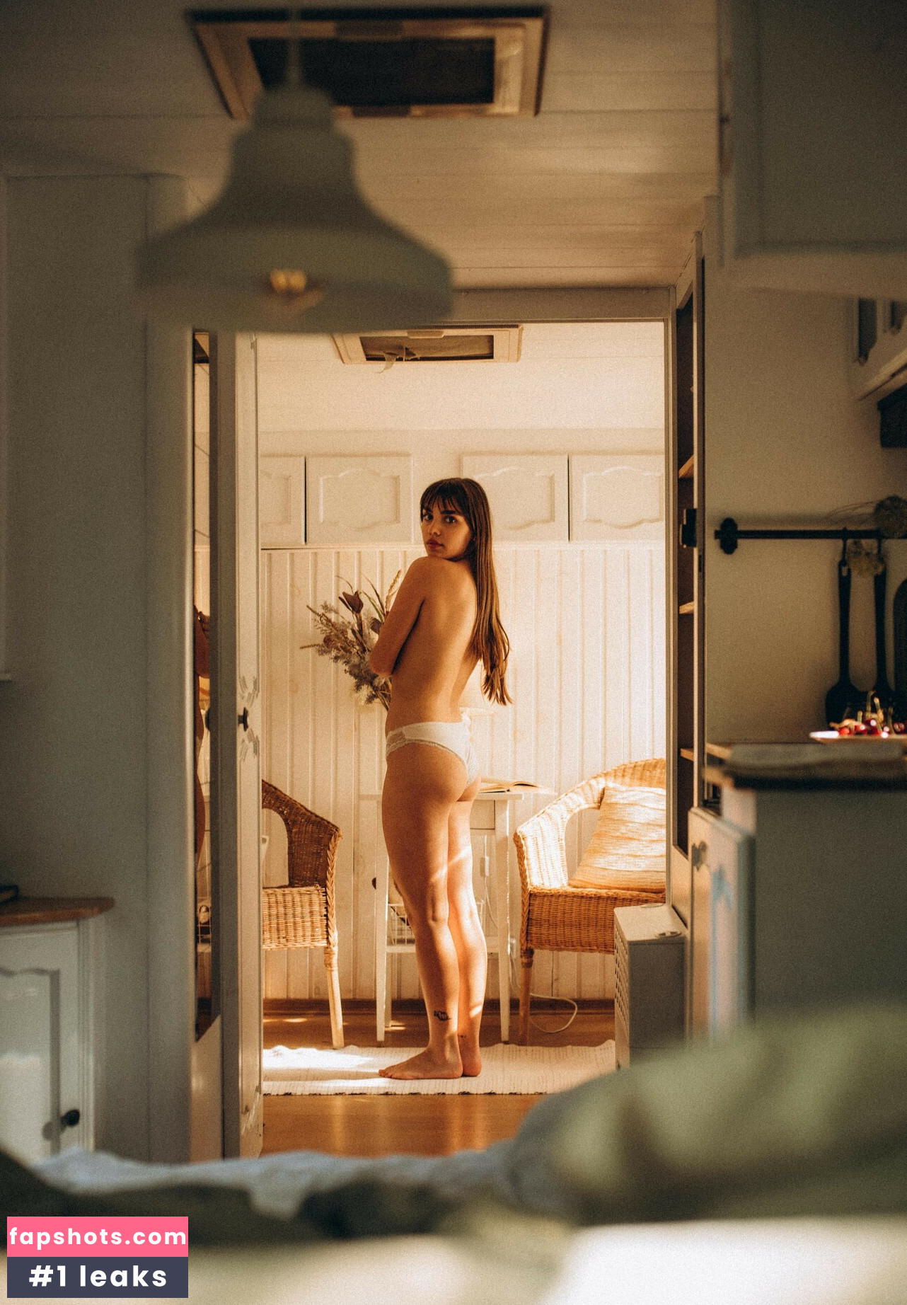 Loless gallery photo #19