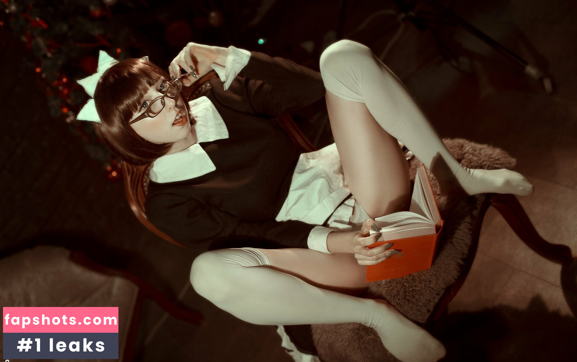 Loli Molly gallery photo #13