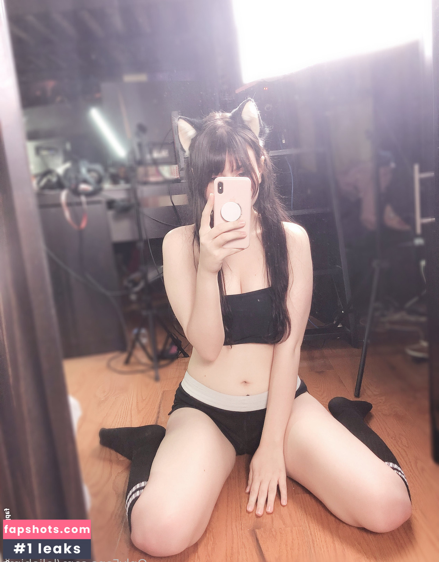 Lolia.hime nude babe gallery