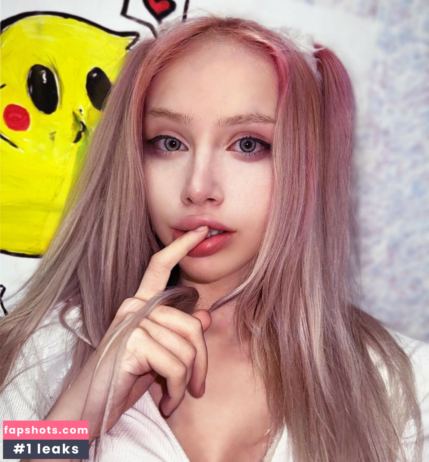 Lolibela Belaofficial Nude Leaks OnlyFans Photos #11 - Fapshots