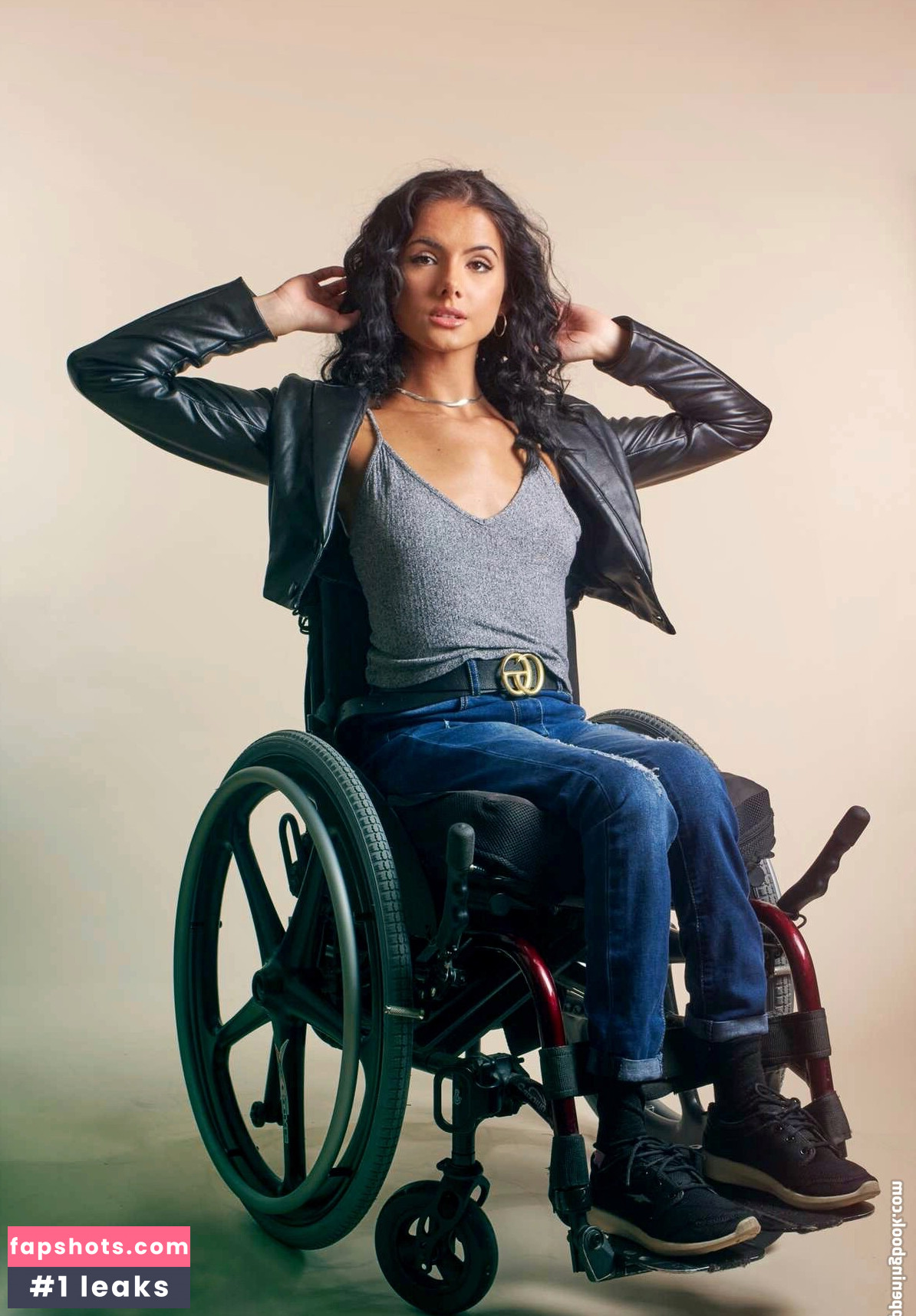 Lolita Milena gallery photo #14