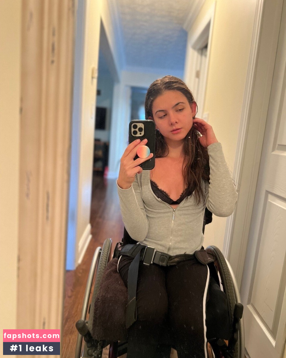 Lolita Milena gallery photo #16