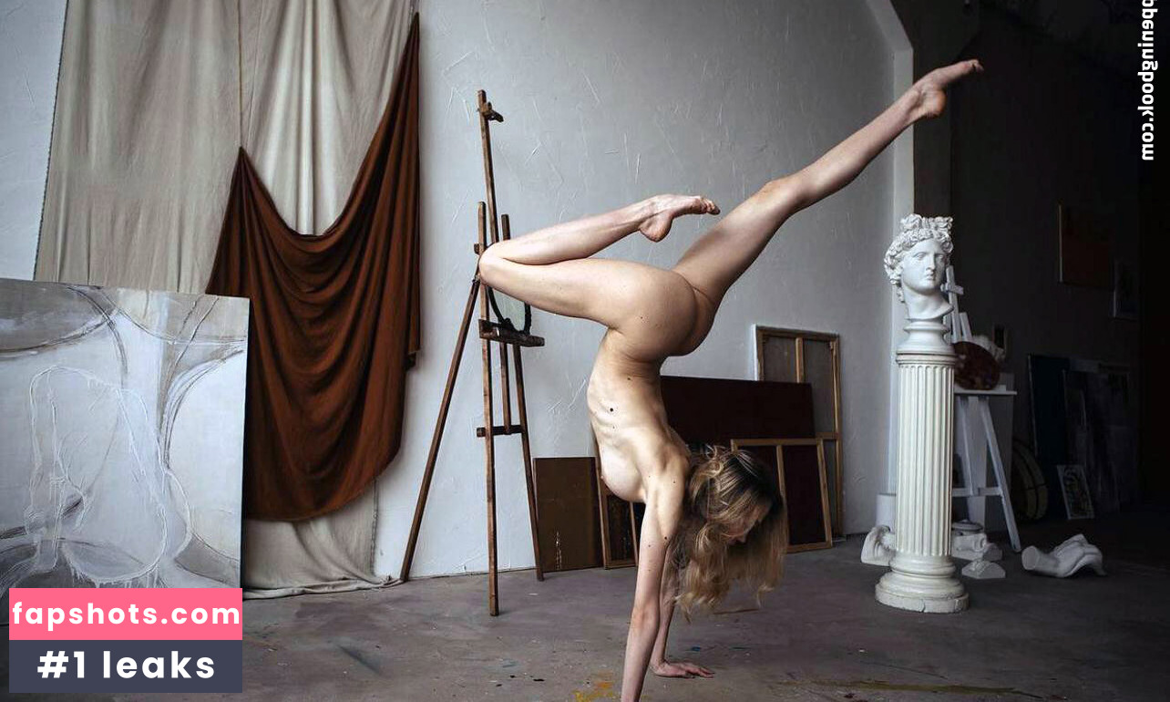 Lolly_Bella_ gallery photo #31