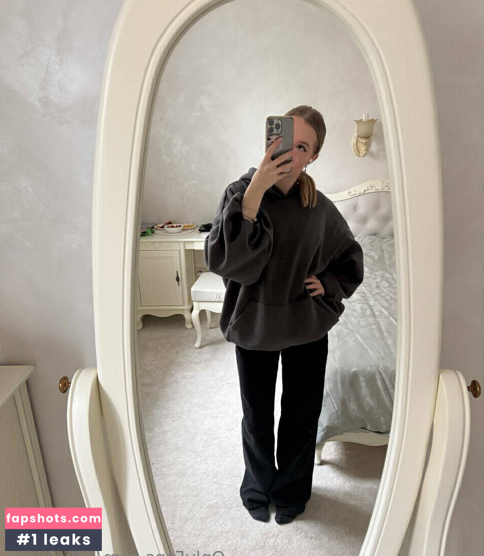 lolly_kinks nude babe gallery