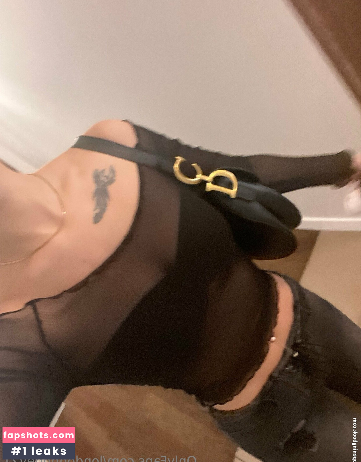 Londonhoney21 gallery photo #23