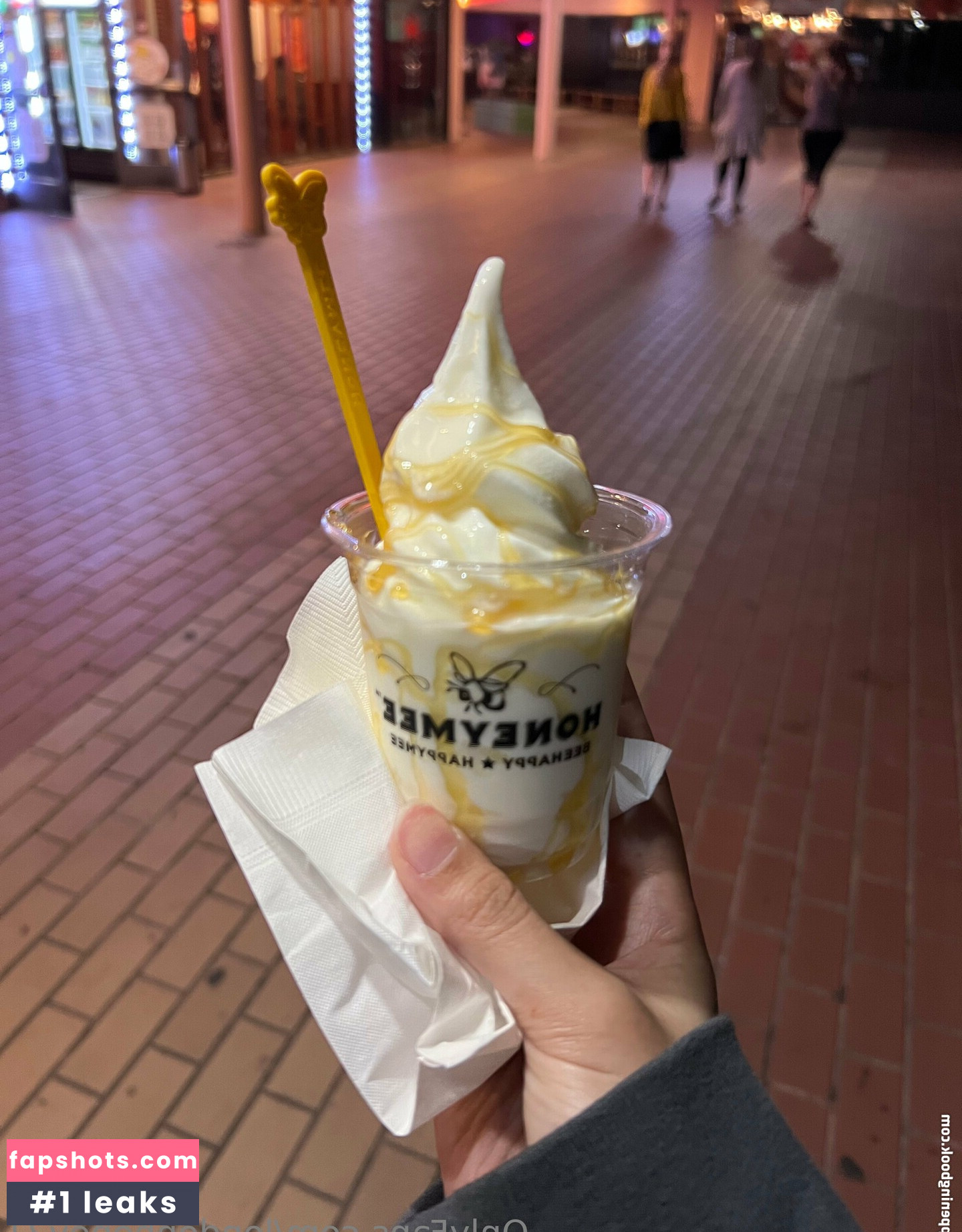 Londonhoney21 gallery photo #8