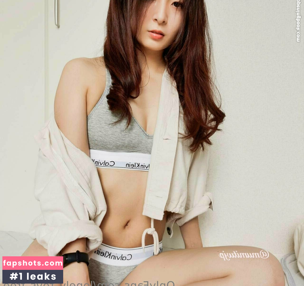 lonely_toys_free gallery photo #38