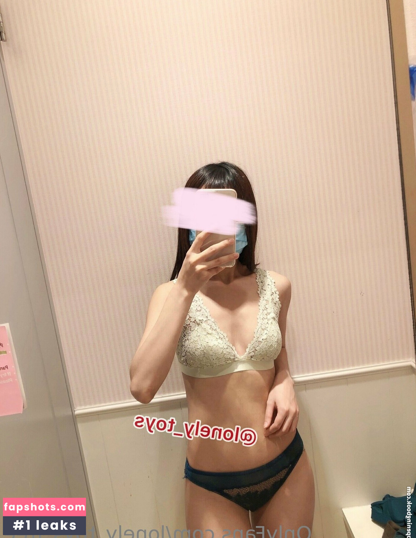 lonely_toys_free gallery photo #44