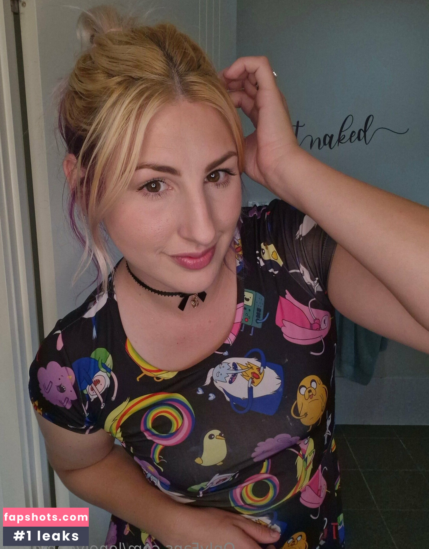 lonelygamergal gallery photo #11