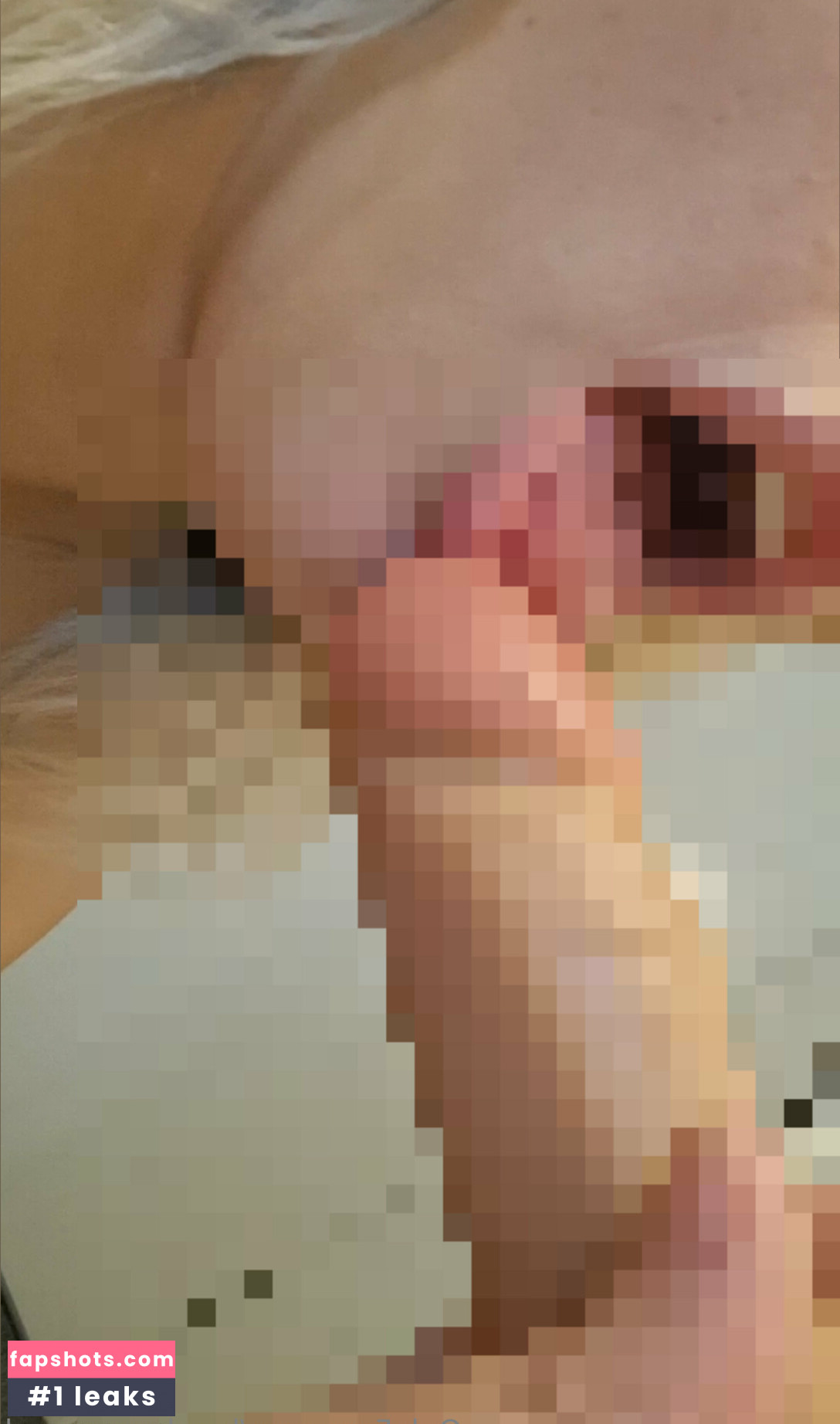 lonelygamergal gallery photo #26