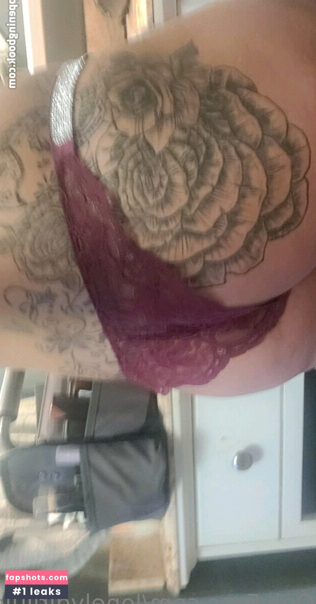 Lonelygirljules Nude Leaks OnlyFans Photos #44 - LeakJerk