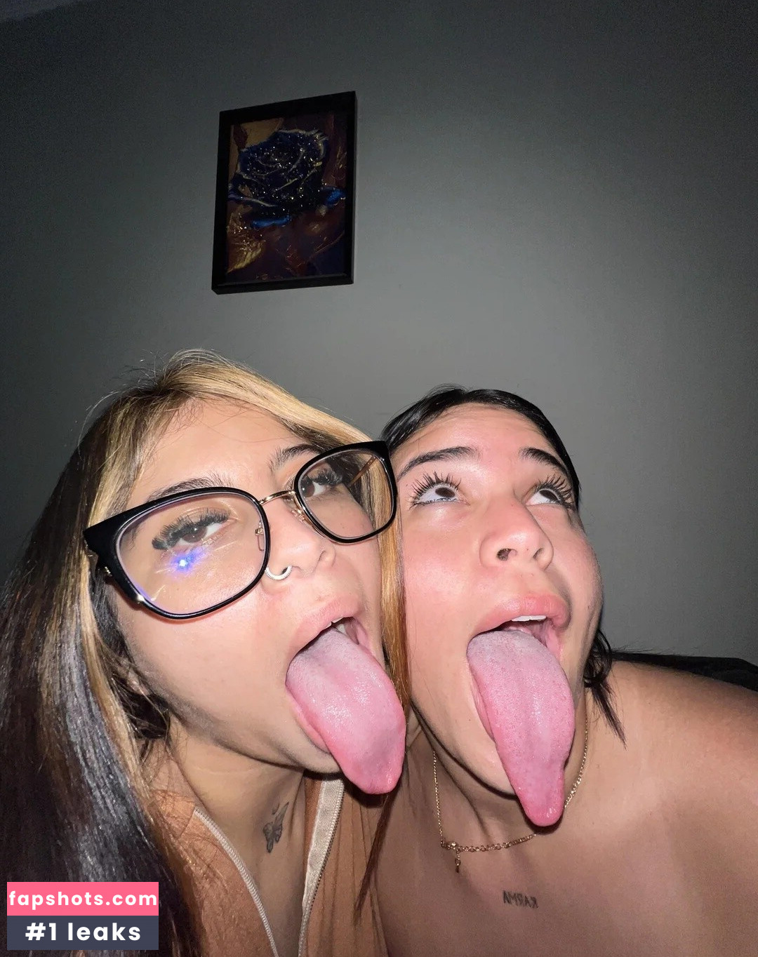 Long Tongue Fetish gallery photo #27