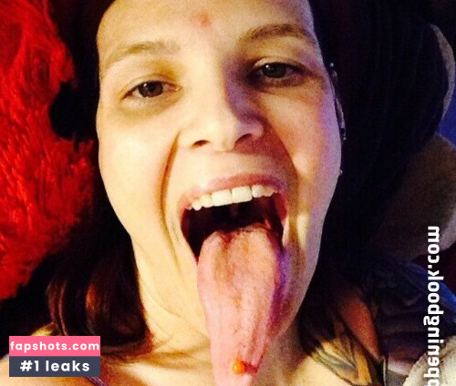 Long Tongue Fetish gallery photo #46