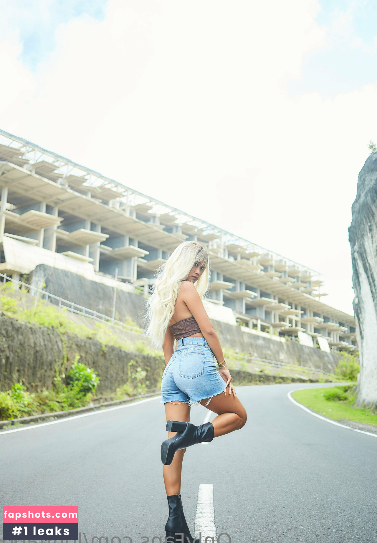 lonnabo gallery photo #11