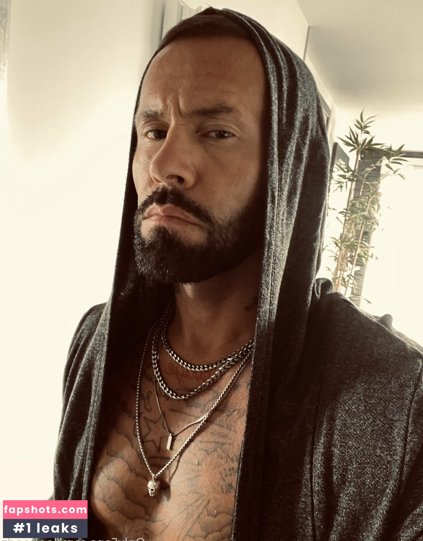 loohoodz gallery photo #10