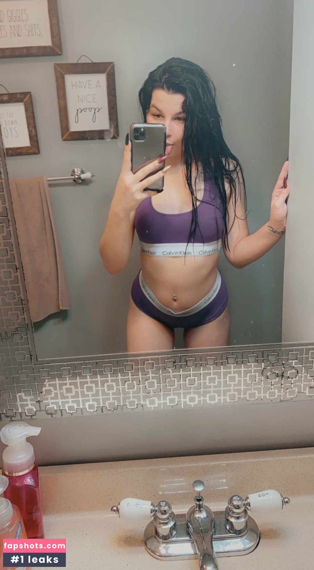 lookatdatgurl gallery photo #36