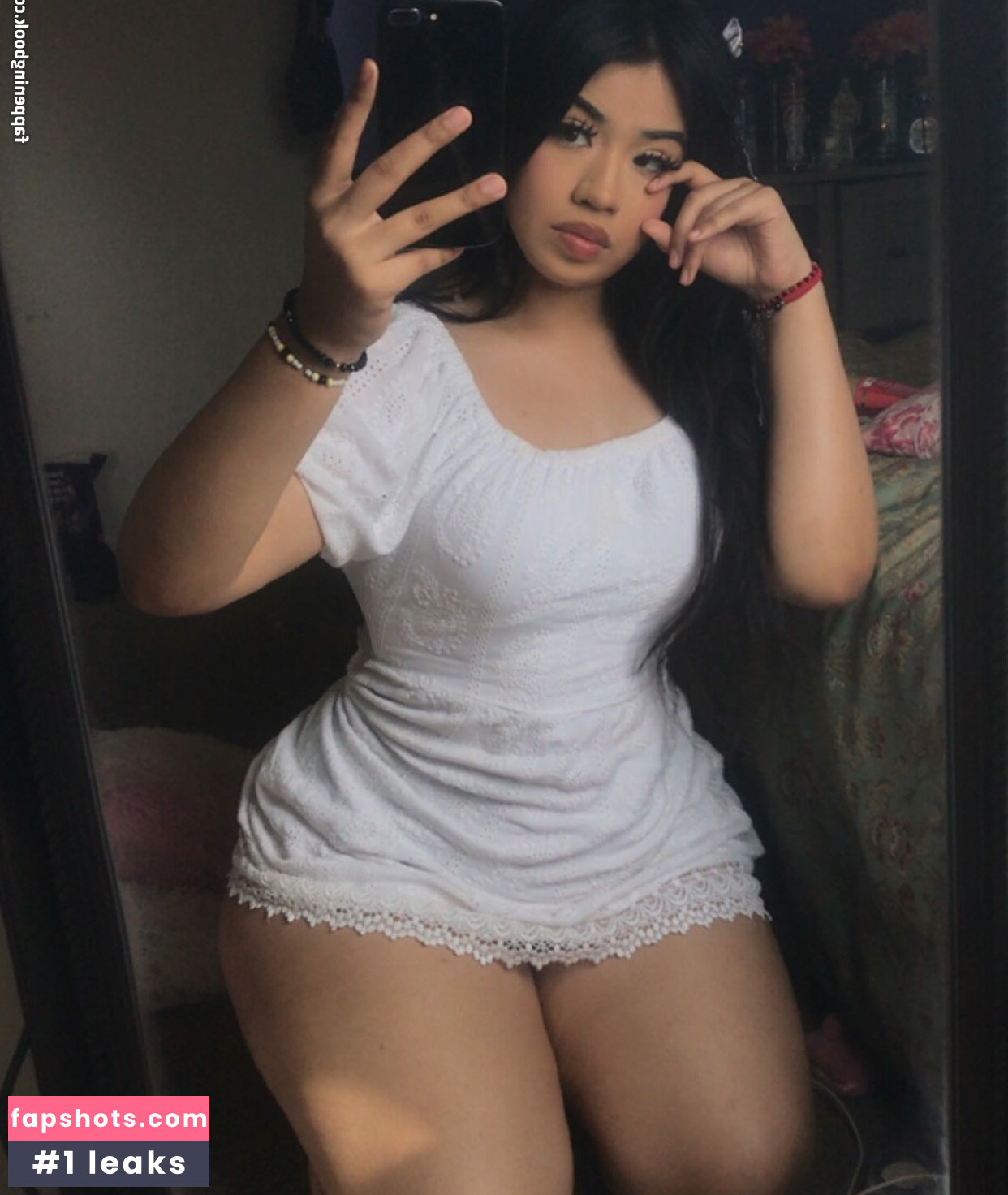 Loquitalilyx gallery photo #5