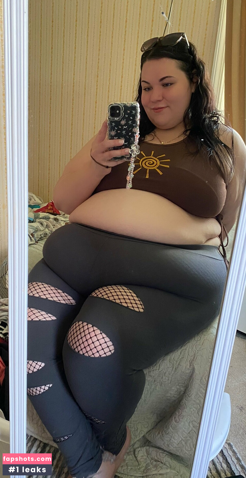 loralee gallery photo #26