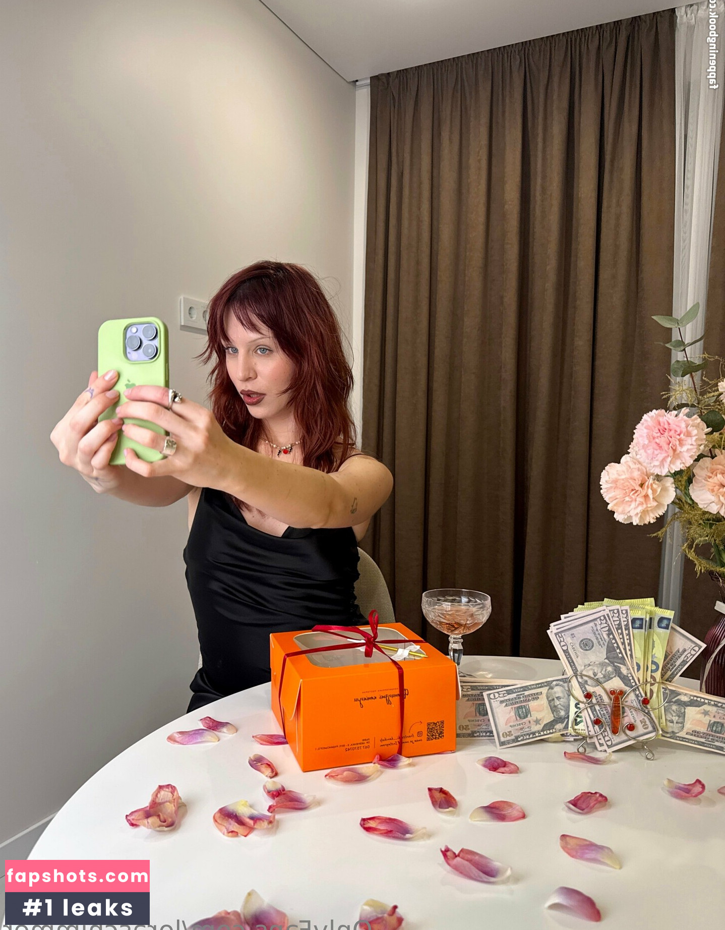 loraschimmer Nahé úniky fotek pouze od fanoušků #19 - Fapshots