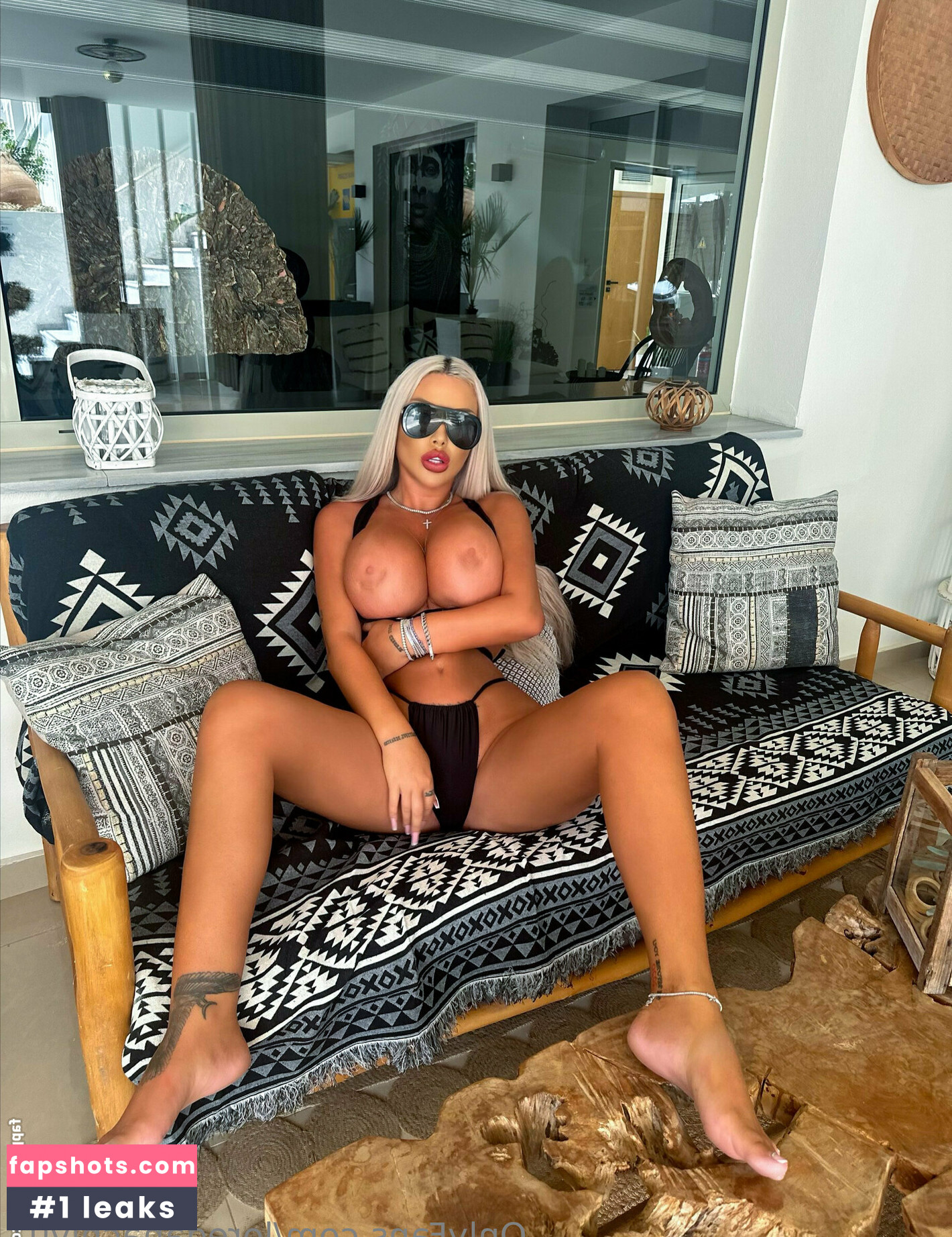 Loredana Chivu Nahé úniky fotek pouze od fanoušků #69 - Fapshots