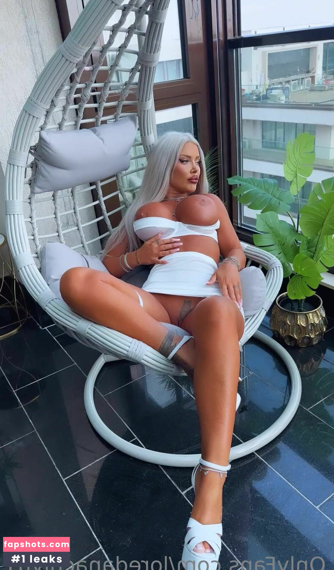 Loredana Chivu Nahé úniky fotek pouze od fanoušků #93 - Fapshots