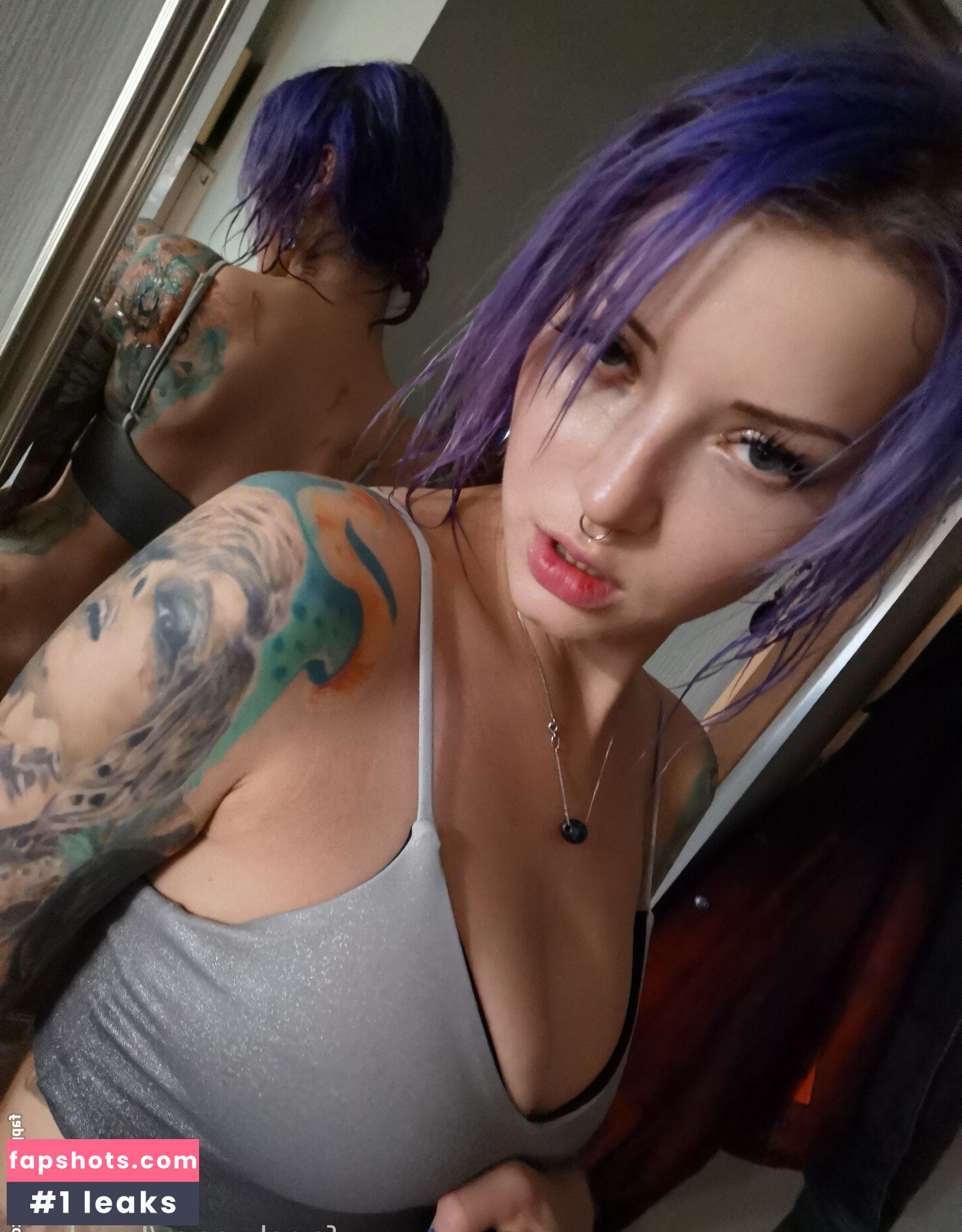 Lorelaye gallery photo #28