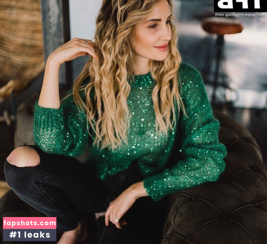 Lorelei Taron Nahé úniky fotek pouze od fanoušků #4 - Fapshots