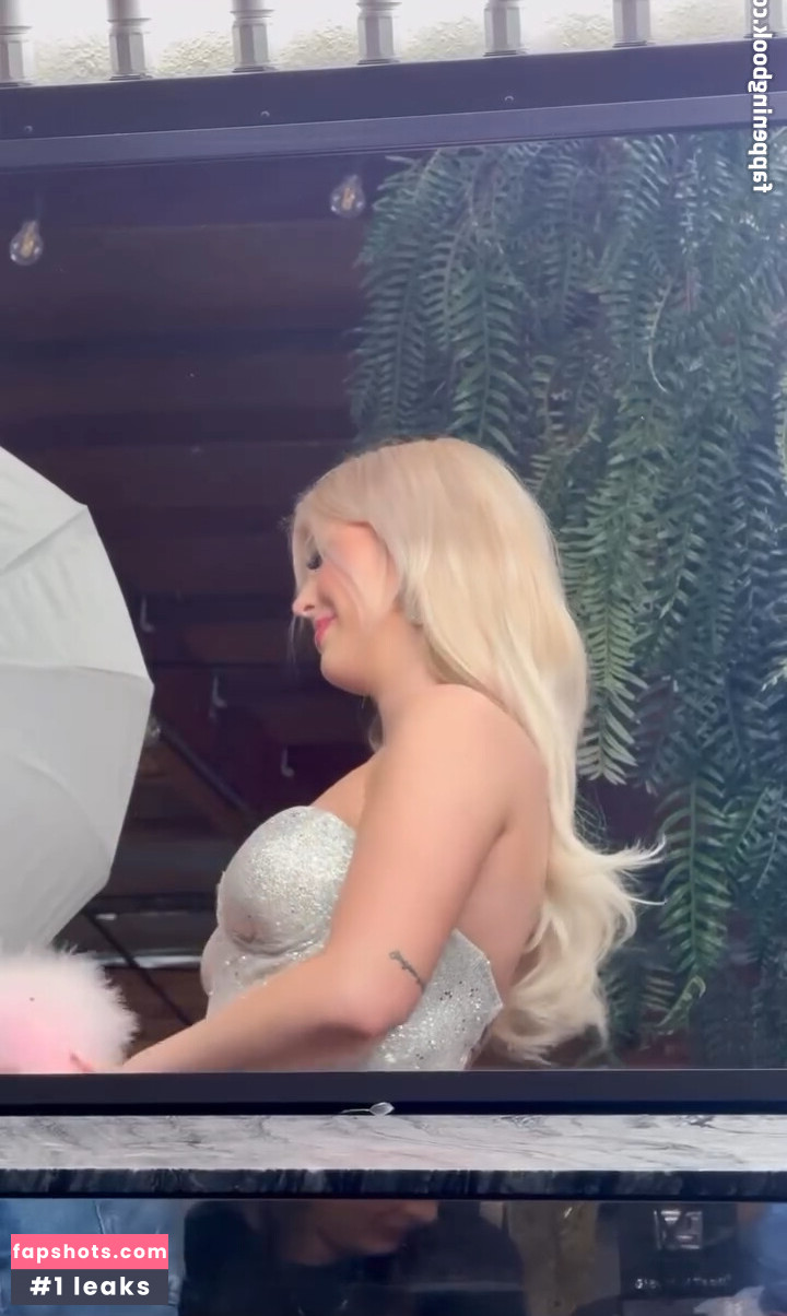 Loren Gray gallery photo #19