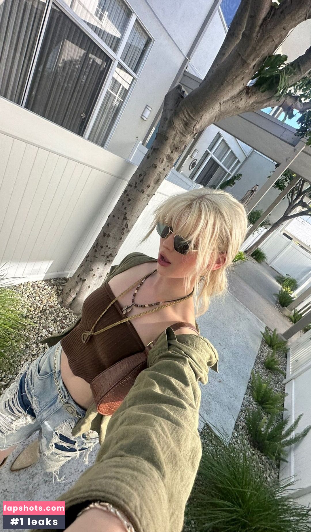 Loren Gray gallery photo #183