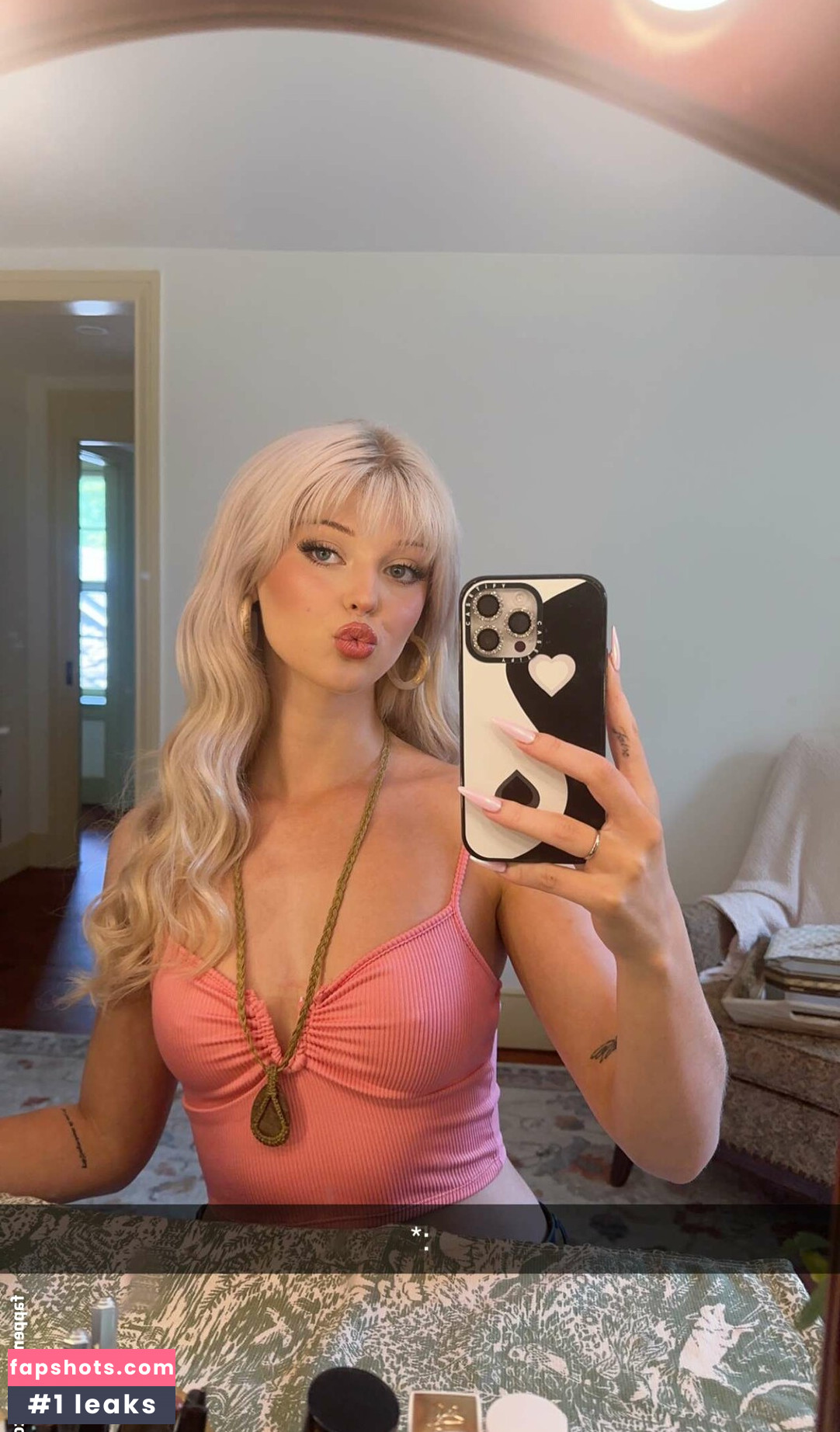 Loren Gray gallery photo #228