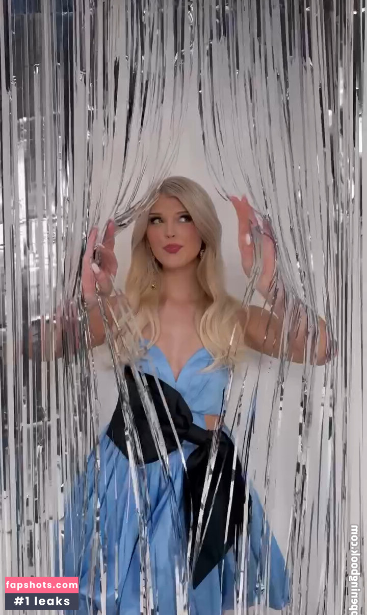 Loren Gray gallery photo #24