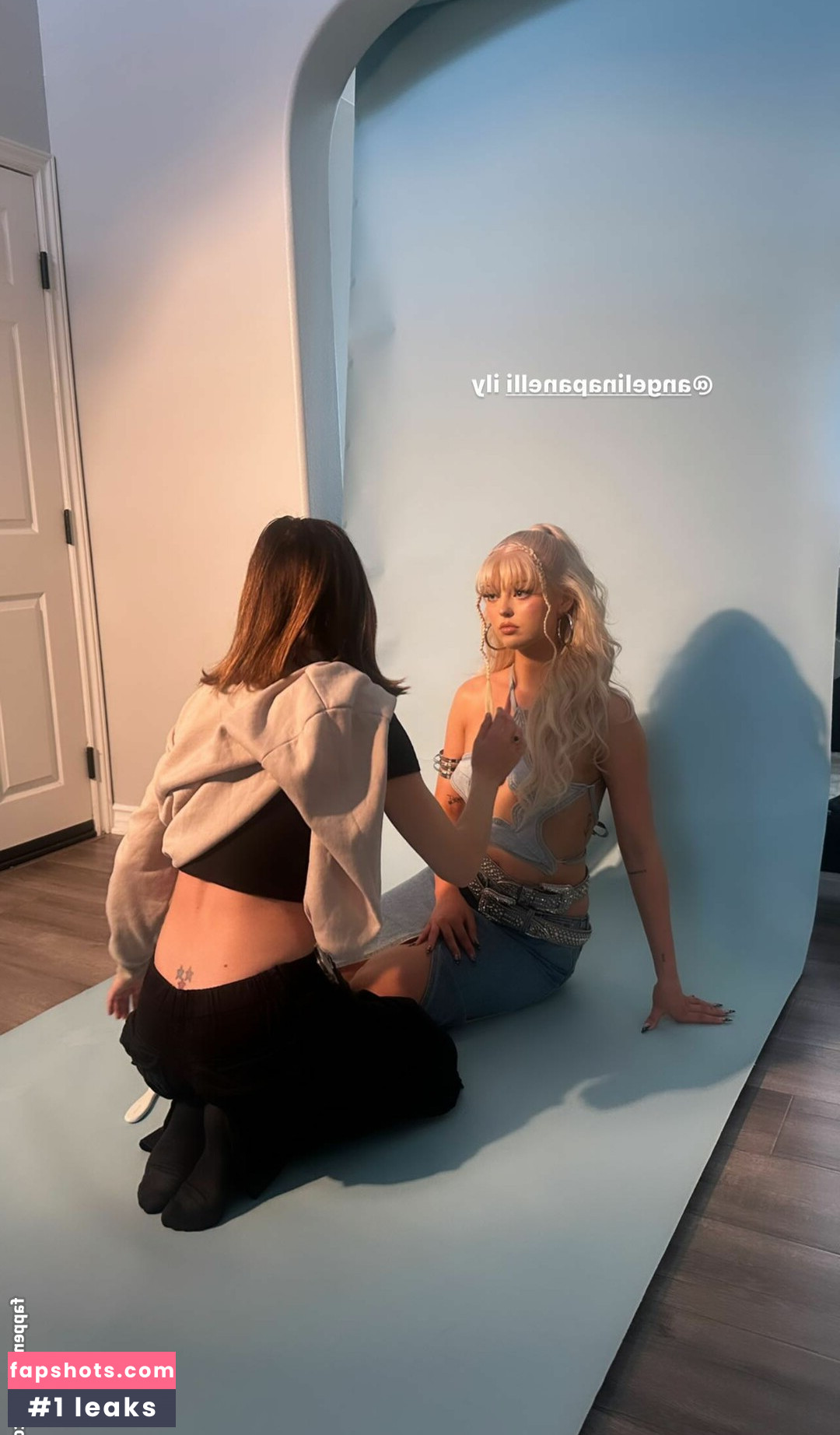 Loren Gray gallery photo #258