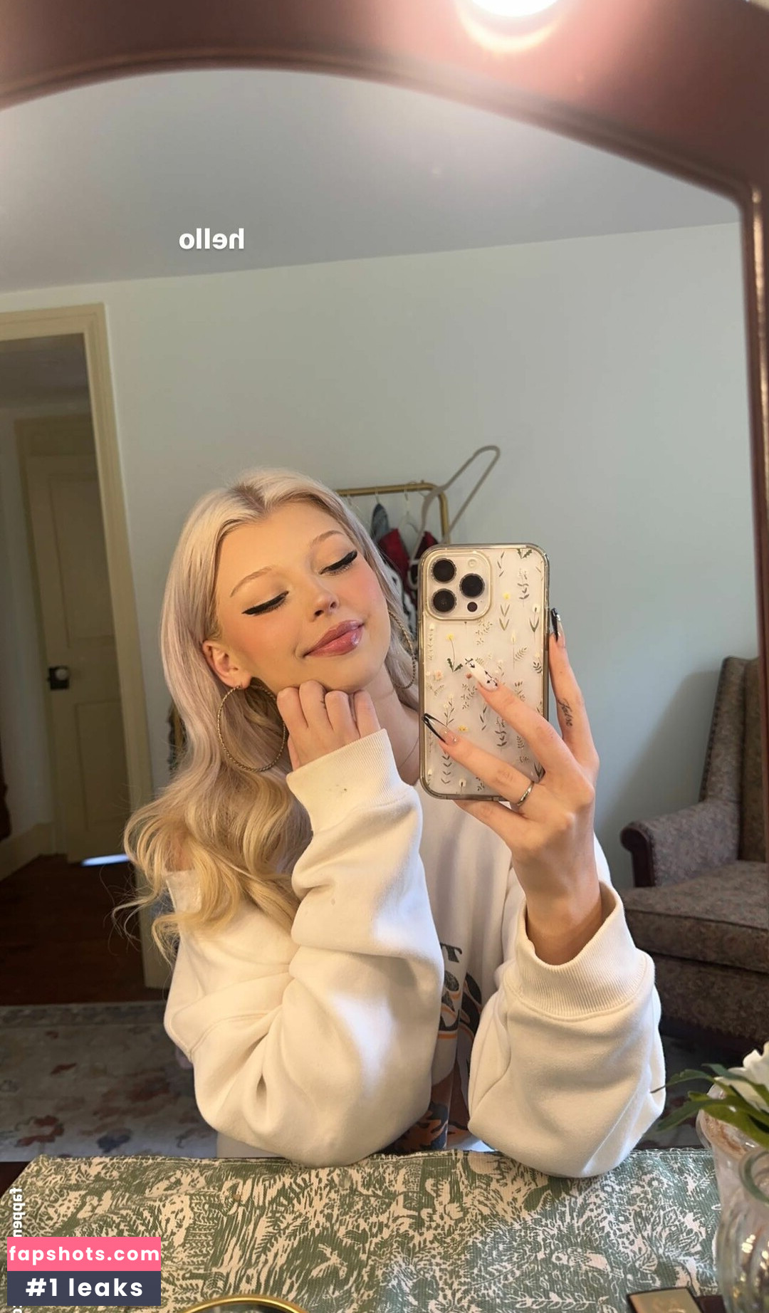 Loren Gray gallery photo #293