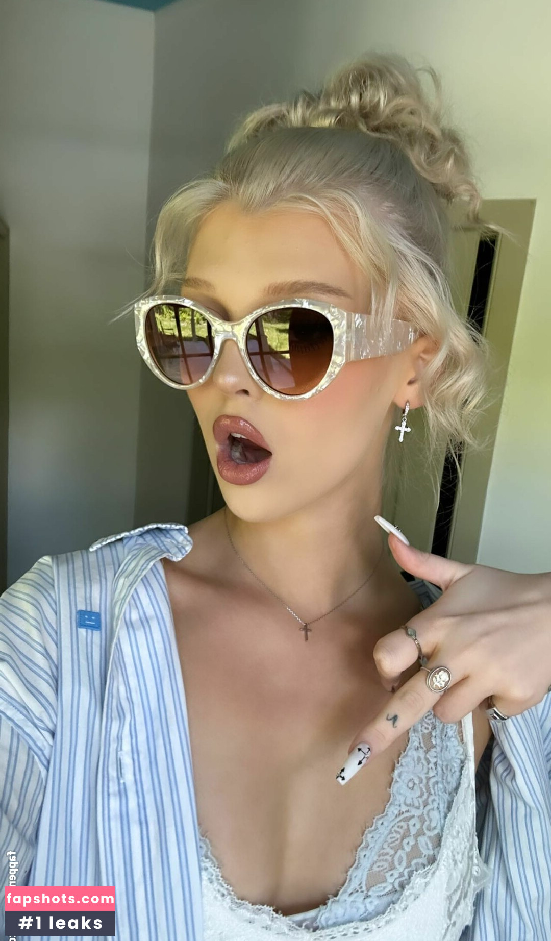 Loren Gray gallery photo #294
