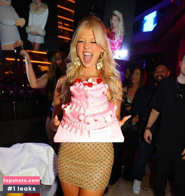 Loren Gray gallery photo #296