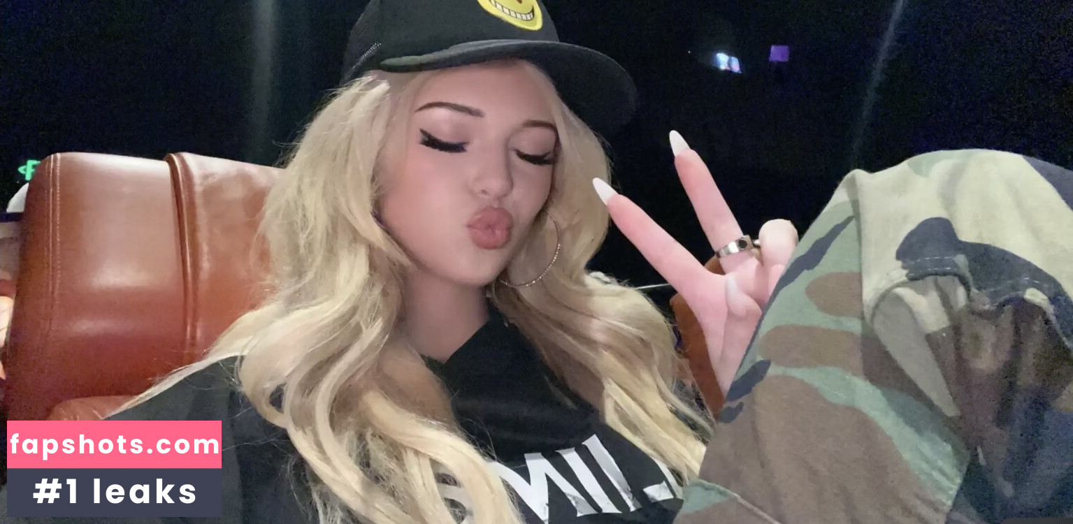 Loren Gray gallery photo #351