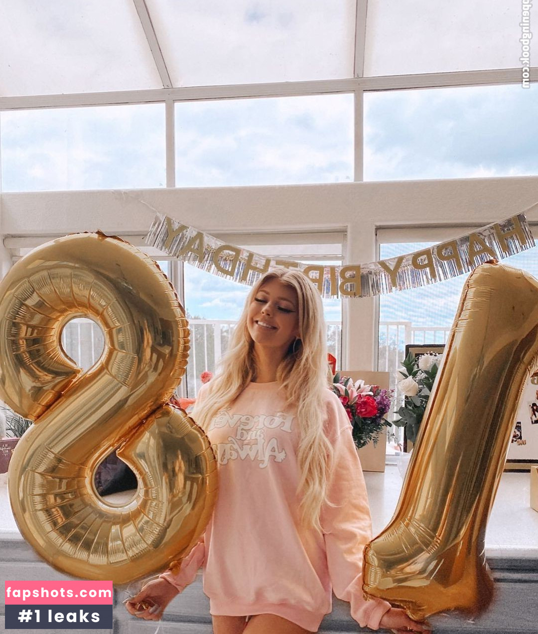 Loren Gray gallery photo #405