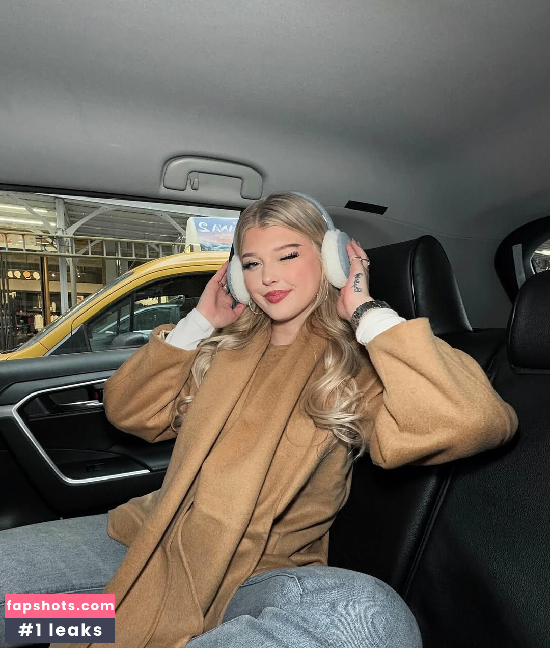 Loren Gray gallery photo #55