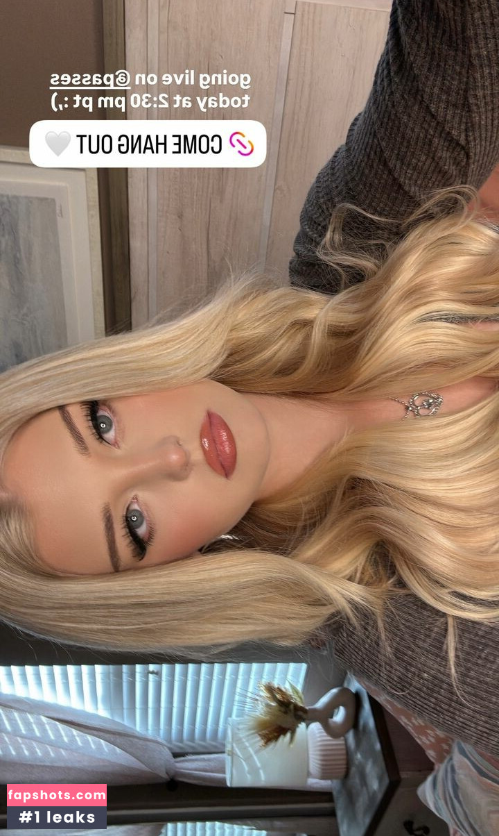 Loren Gray gallery photo #58
