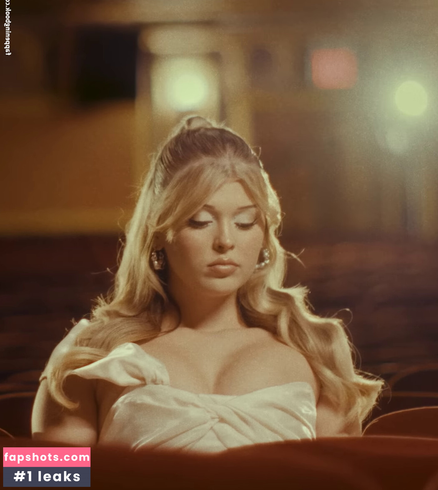 Loren Gray gallery photo #62