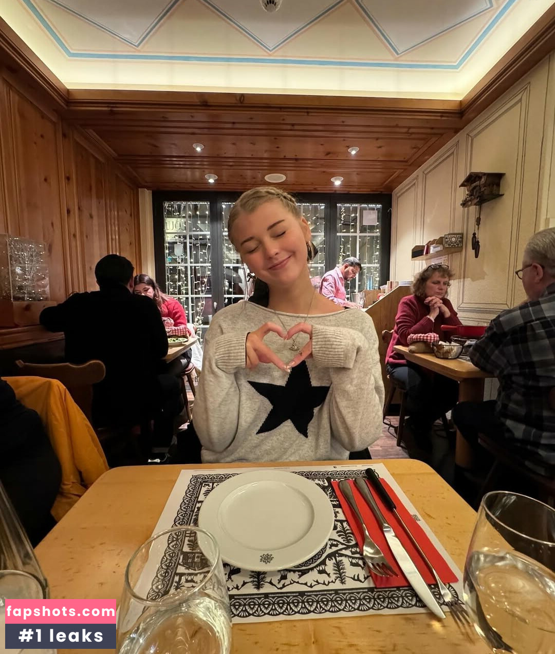 Loren Gray gallery photo #63